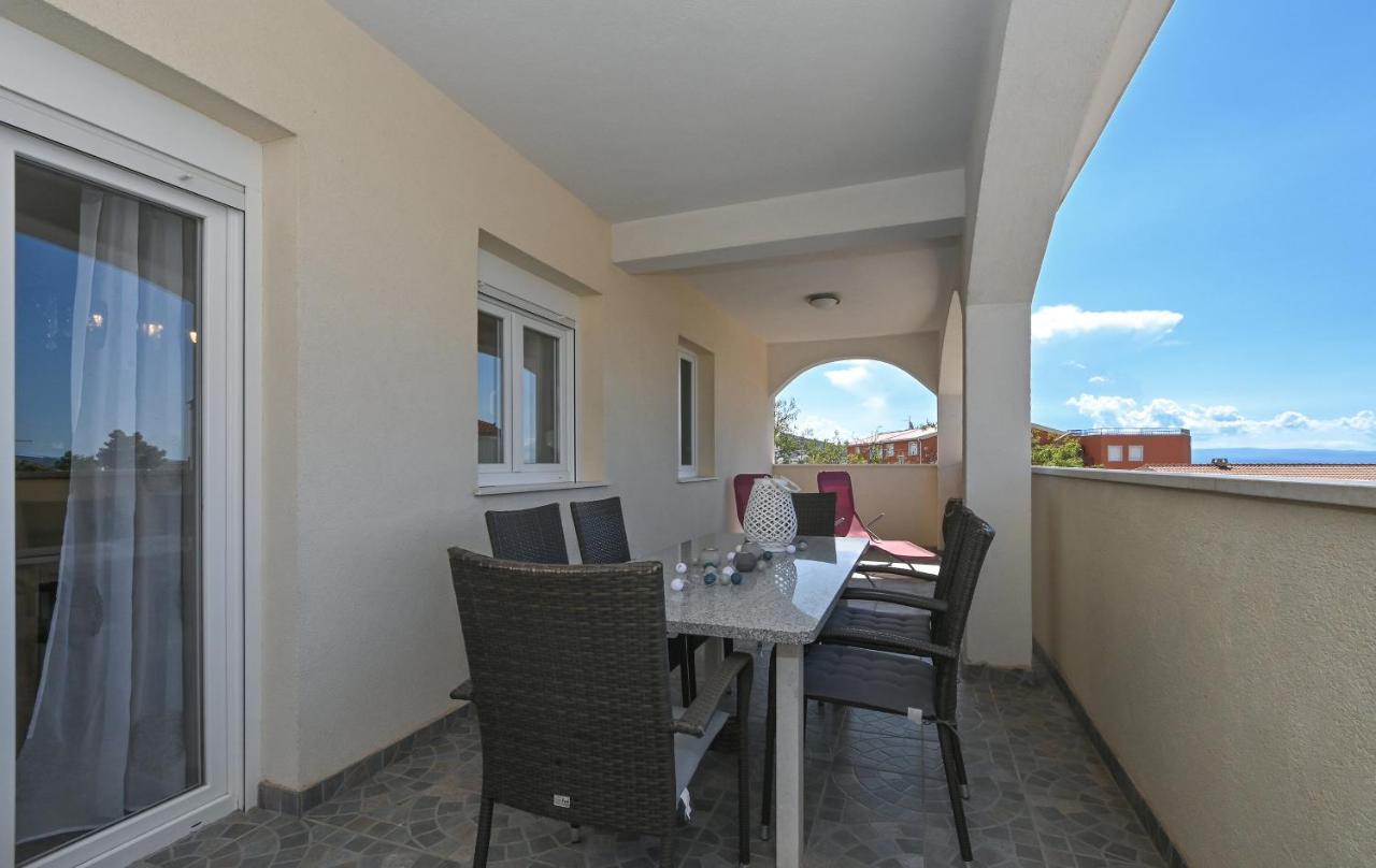 Apartments Villa Filip Трогір Екстер'єр фото
